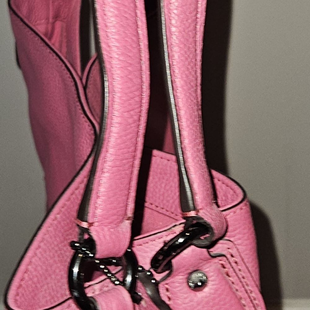 Coach Pink Leather Women's Bag - Picture 2 of 8